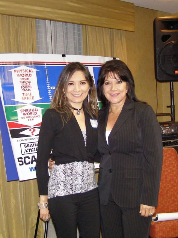 Claudia began the Silva Method at 11, starting her journey to become the architect of her own life. Meeting Laura Silva in 2010 and becoming a certified instructor in 2020 fulfilled a dream.
